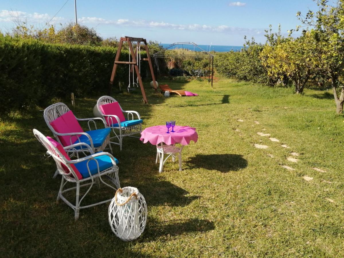 Casa Vacanze Daisy Trappeto  Exterior photo